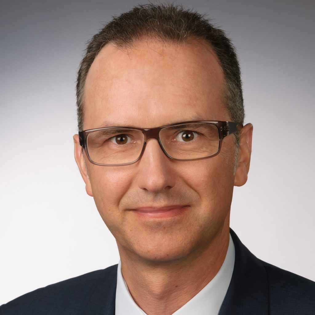 Univ.-Prof. Dr.-Ing. Peter Racky